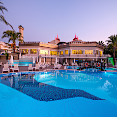 Aydınbey Famous Resort